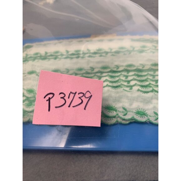 Vintage Green Embroidered Lace Trim 55 Yards Floral Pattern Dainty Scalloped Edg - Picture 5 of 5